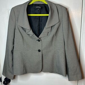 Kasper, 14, women’s black & white checked blazer. Worn one season.